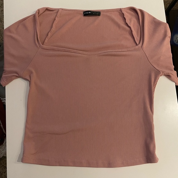 Basic square neck tee - Picture 1 of 1